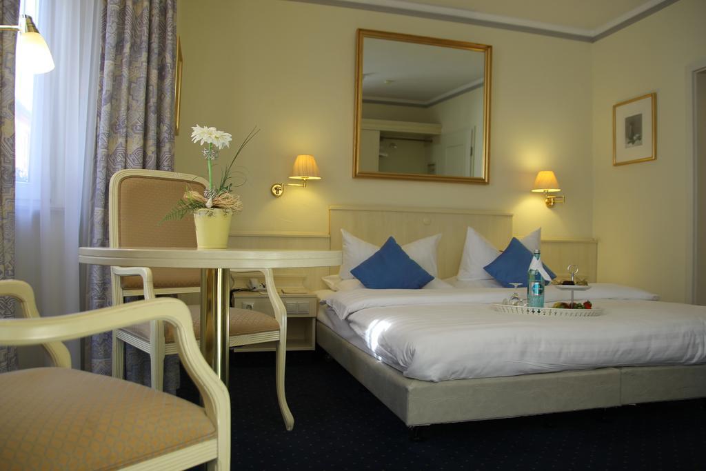 Hotel Dalberg Aschaffenburg Zimmer foto