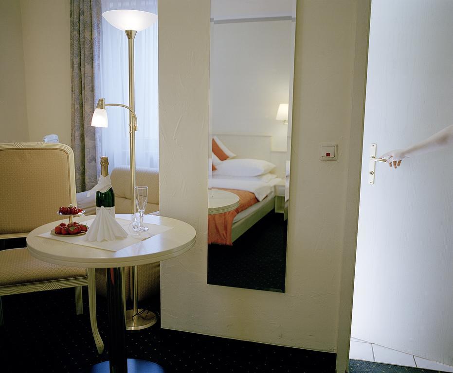 Hotel Dalberg Aschaffenburg Zimmer foto